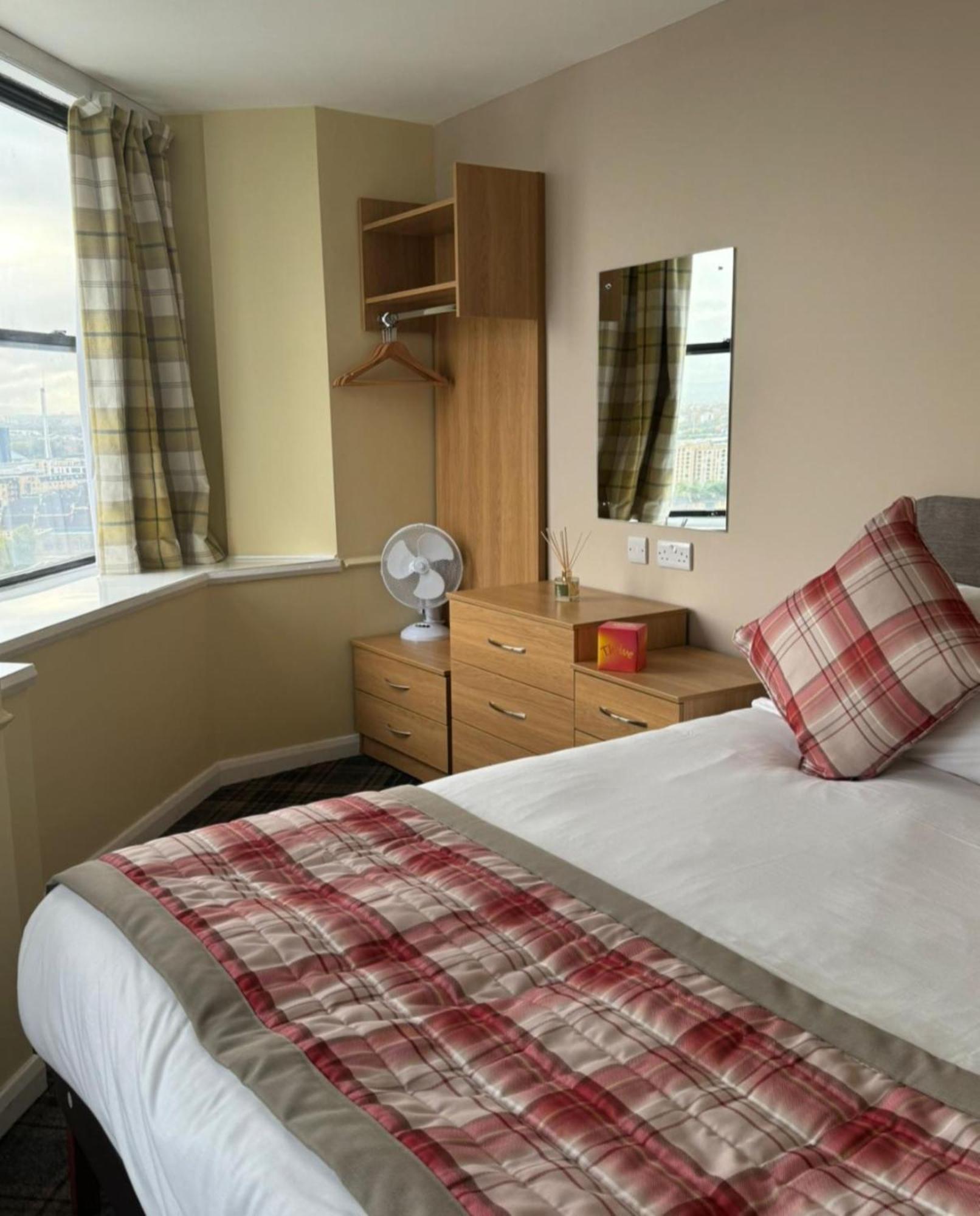 Britannia Inn غلاسغو المظهر الخارجي الصورة